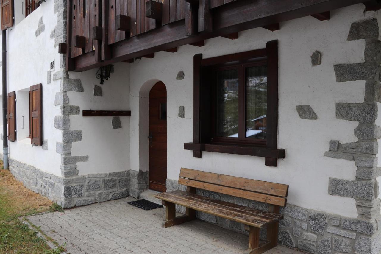 Schoenegg Hochparterre ريرالب المظهر الخارجي الصورة