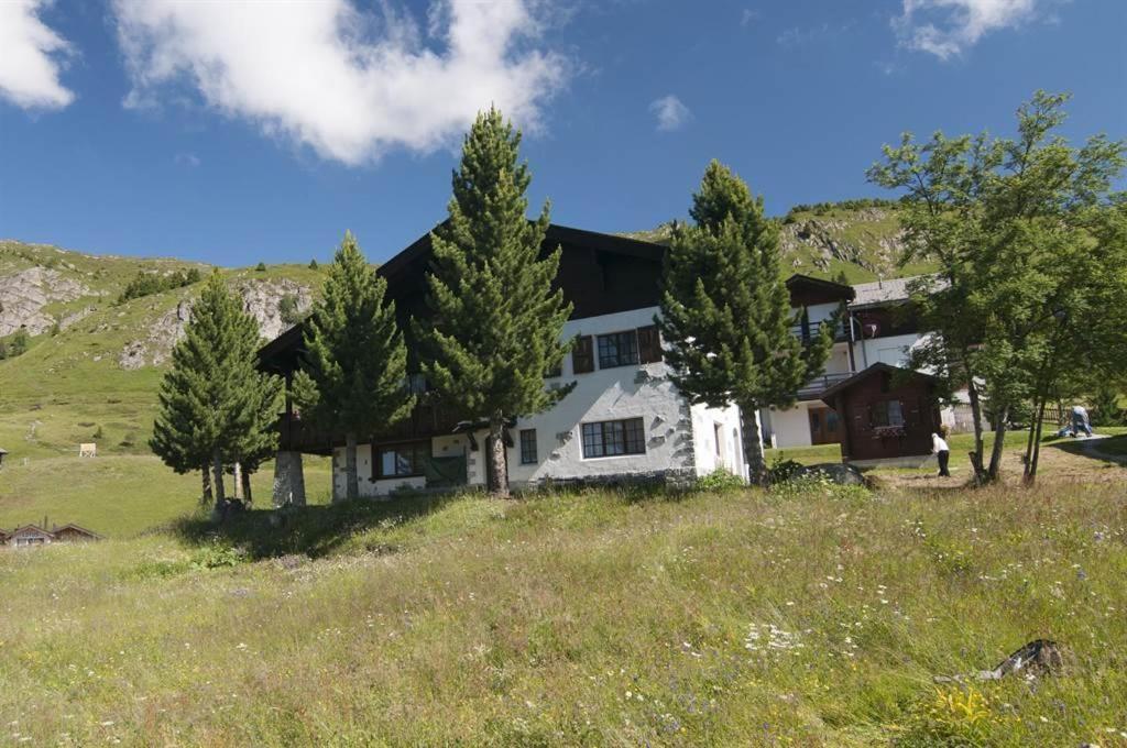 Schoenegg Hochparterre ريرالب المظهر الخارجي الصورة